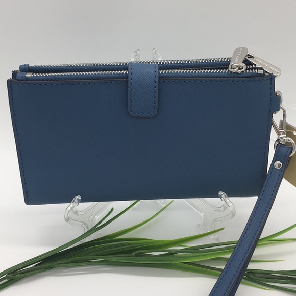 MK Jet Set Travel LG Double Zip Wristlet Leather - Picture 5 of 8